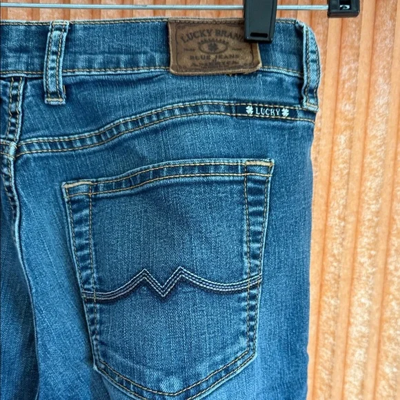 Lucky Brand Sweet n Straight Blue Denim Jeans - Picture 5 of 6